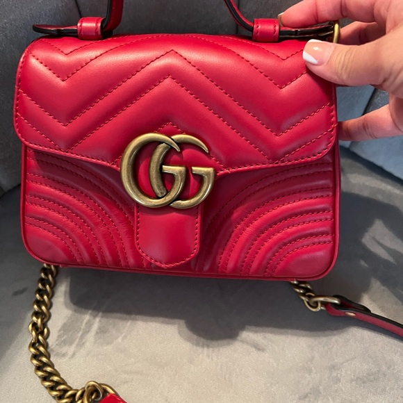 Gucci Handbags - GG MARMONT MINI CHEVRON LEAT
Designer: Gucci